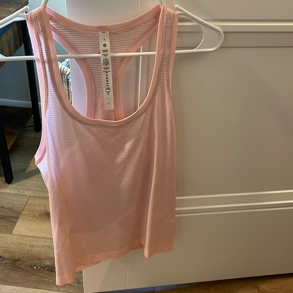 Lululemon tank top size 8